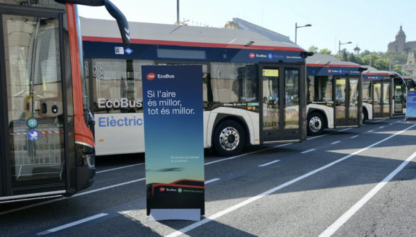 TMB Encarga 210 Autobuses Autobuses Híbridos Y Eléctricos – Barcelona ...